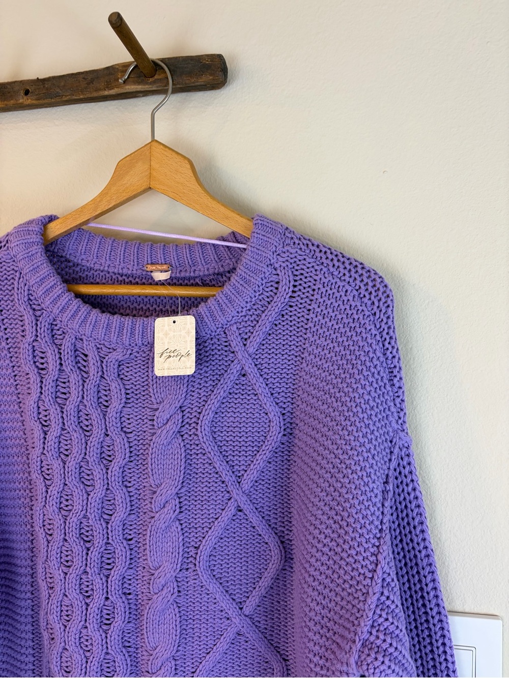 Free People Dream Cable Crew Sweater XS Purple NWT - Picture 3 of 10